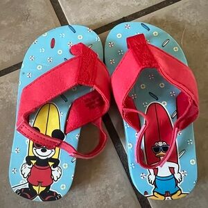 Disney store Boy Mickey Mouse and Donald Duck Flip Flops Sandals Shoes 7/8